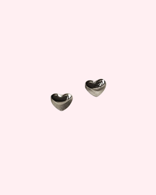 Studs “Amor”